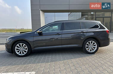 Универсал Volkswagen Passat 2020 в 