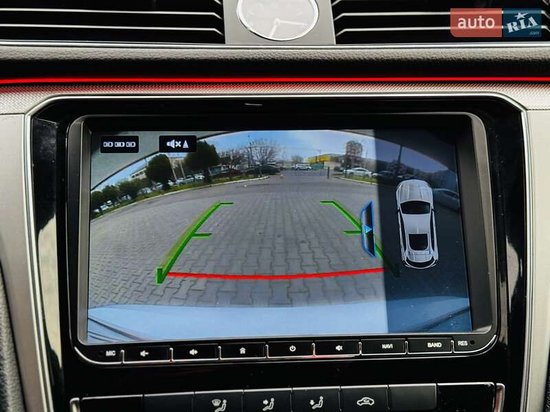 Седан Volkswagen Passat 2016 в Одессе