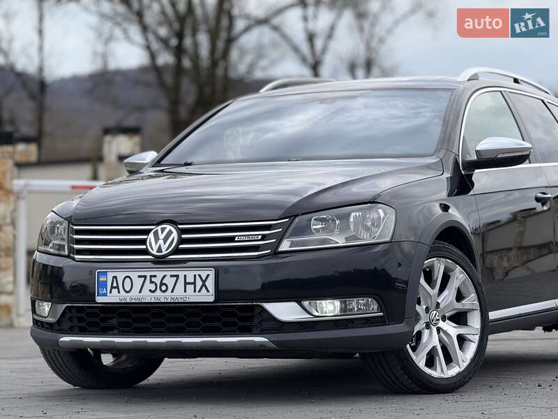 Универсал Volkswagen Passat 2012 в Хусте