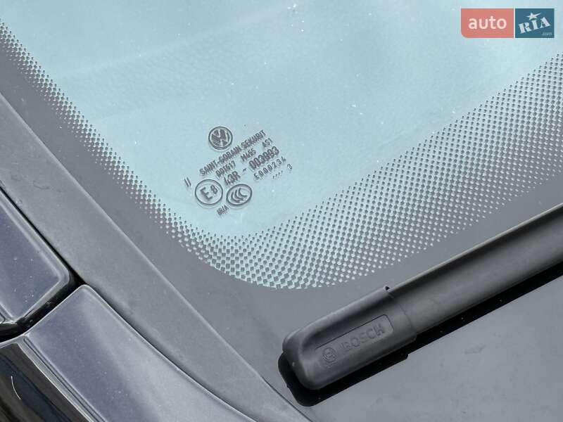 Универсал Volkswagen Passat 2012 в Хусте