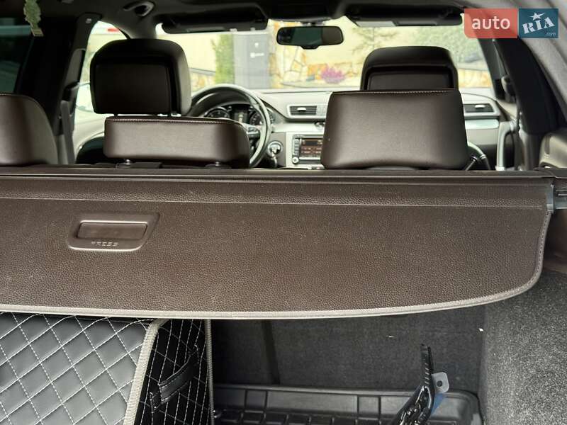 Универсал Volkswagen Passat 2012 в Хусте