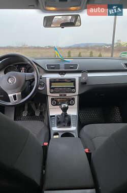Универсал Volkswagen Passat 2011 в 