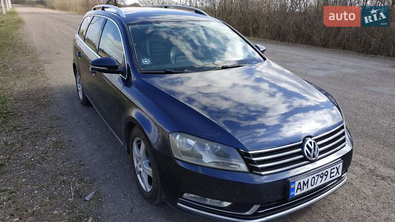 Volkswagen Passat 2011 Volkswagen Passat 2011