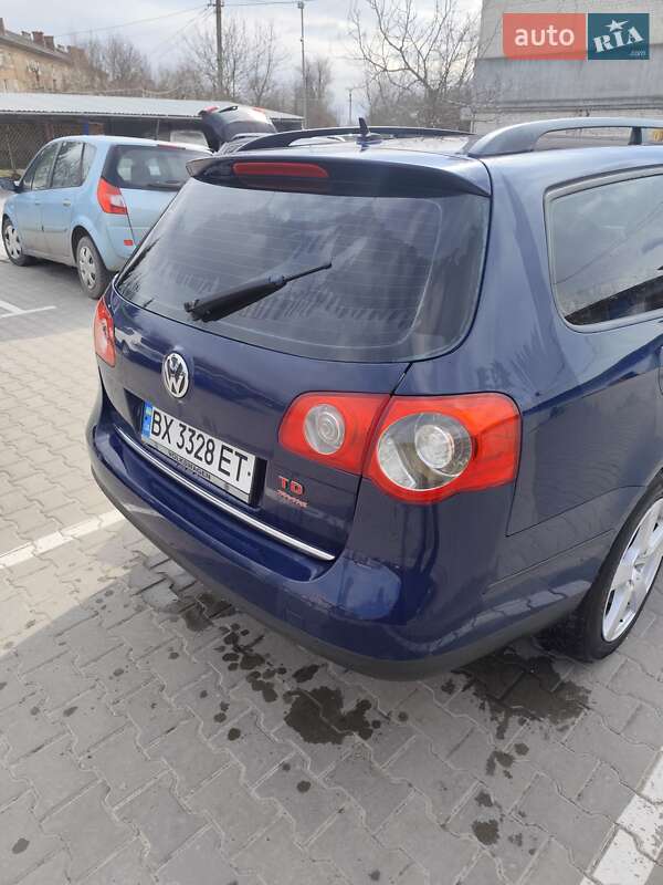 Универсал Volkswagen Passat 2006 в Староконстантинове
