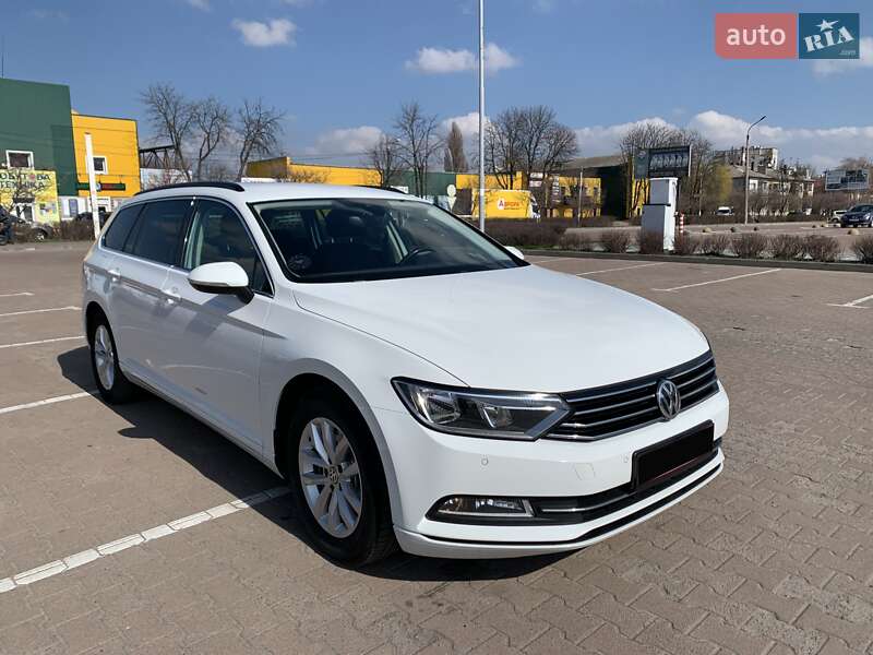 Универсал Volkswagen Passat 2018 в 