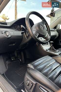Универсал Volkswagen Passat 2011 в 