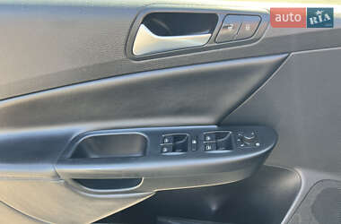 Седан Volkswagen Passat 2010 в 