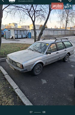 Универсал Volkswagen Passat 1987 в 