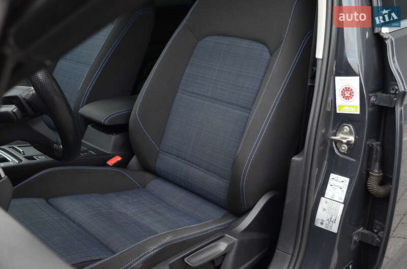 Універсал Volkswagen Passat 2020 в Львові