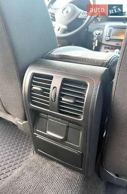 Седан Volkswagen Passat 2011 в 