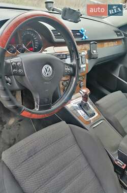 Универсал Volkswagen Passat 2005 в 