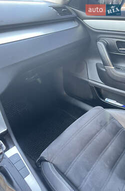 Седан Volkswagen Passat 2010 в 