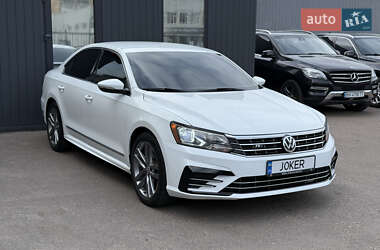 Седан Volkswagen Passat 2016 в 