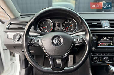 Седан Volkswagen Passat 2016 в 