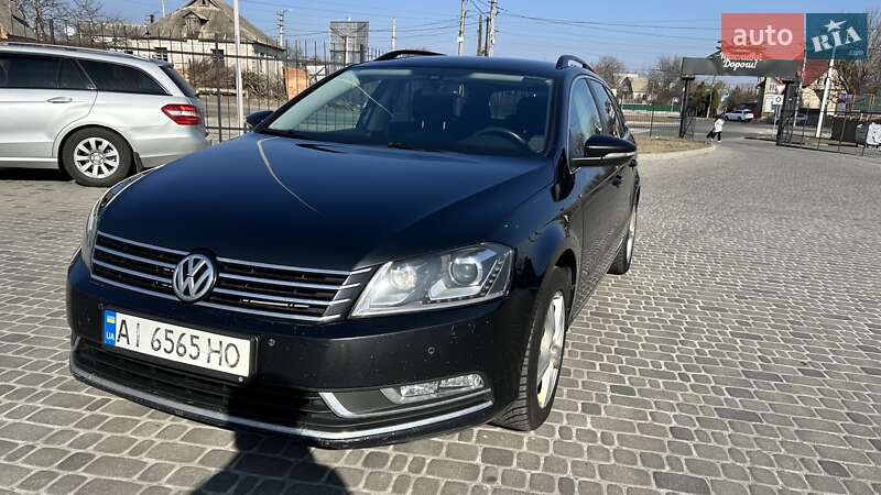 Универсал Volkswagen Passat 2013 в Киеве