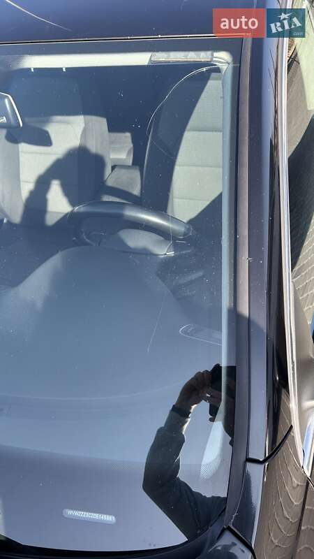 Универсал Volkswagen Passat 2013 в Киеве