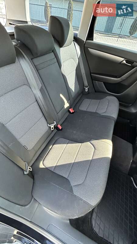 Универсал Volkswagen Passat 2013 в Киеве