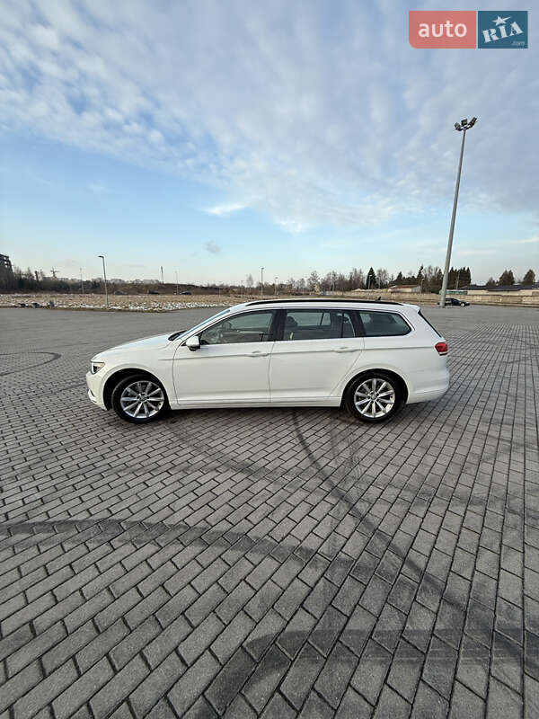 Универсал Volkswagen Passat 2018 в Львове