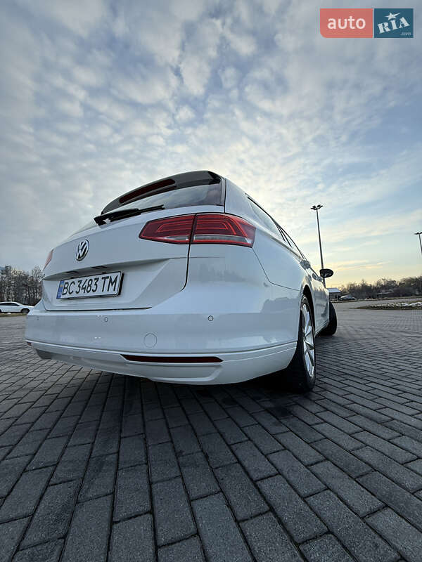Универсал Volkswagen Passat 2018 в Львове