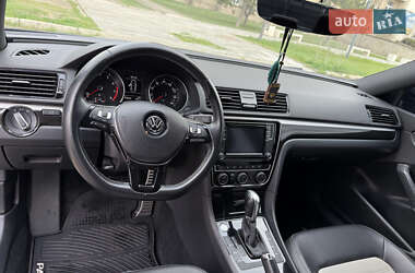 Седан Volkswagen Passat 2018 в 