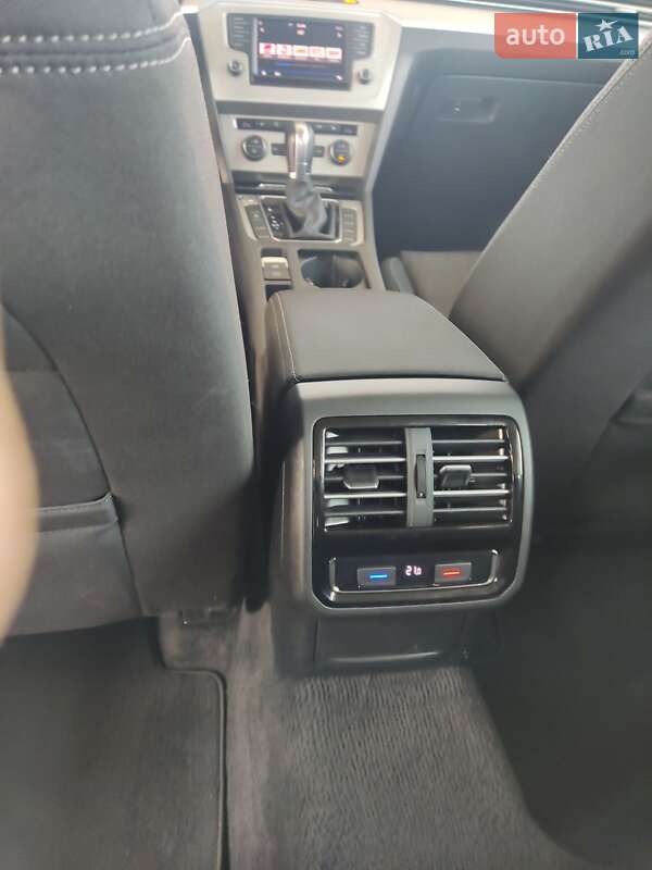 Универсал Volkswagen Passat 2017 в Ковеле