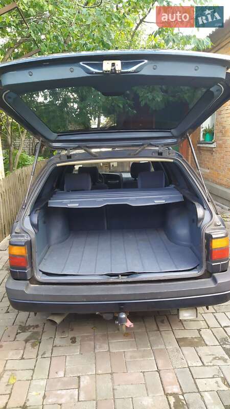 Универсал Volkswagen Passat 1990 в Харькове