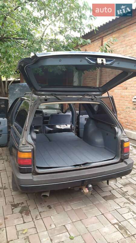 Универсал Volkswagen Passat 1990 в Харькове