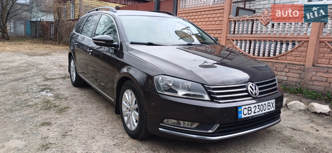 2010 Volkswagen Passat - мініатюра 26