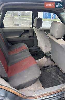 Седан Volkswagen Passat 1988 в 