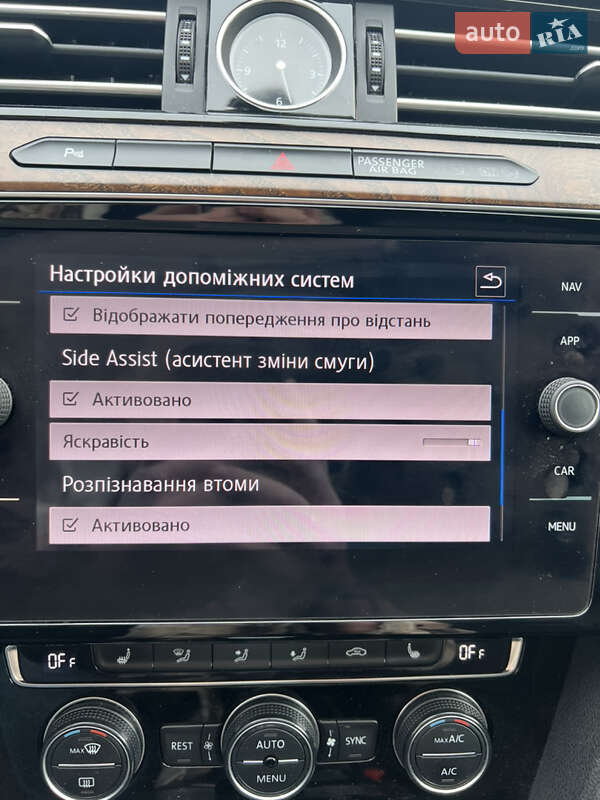 Седан Volkswagen Passat 2018 в Мукачево