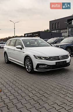 Универсал Volkswagen Passat 2020 в 