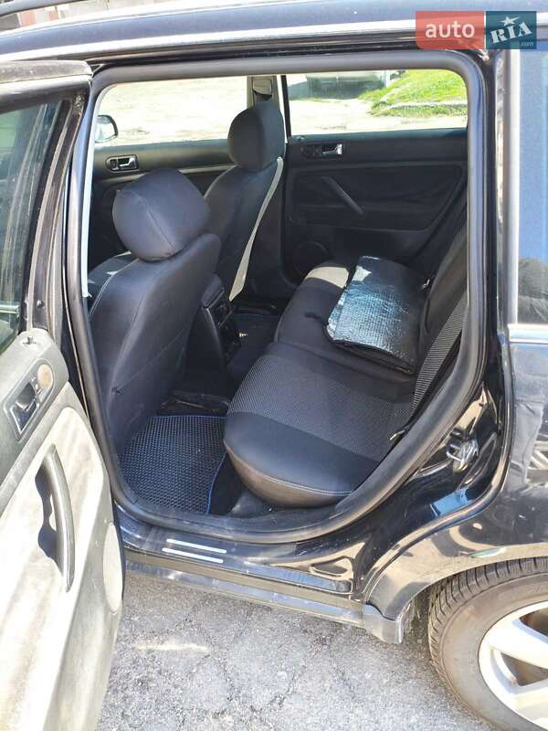 Универсал Volkswagen Passat 2002 в Белой Церкви