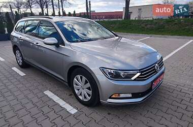 Универсал Volkswagen Passat 2015 в 