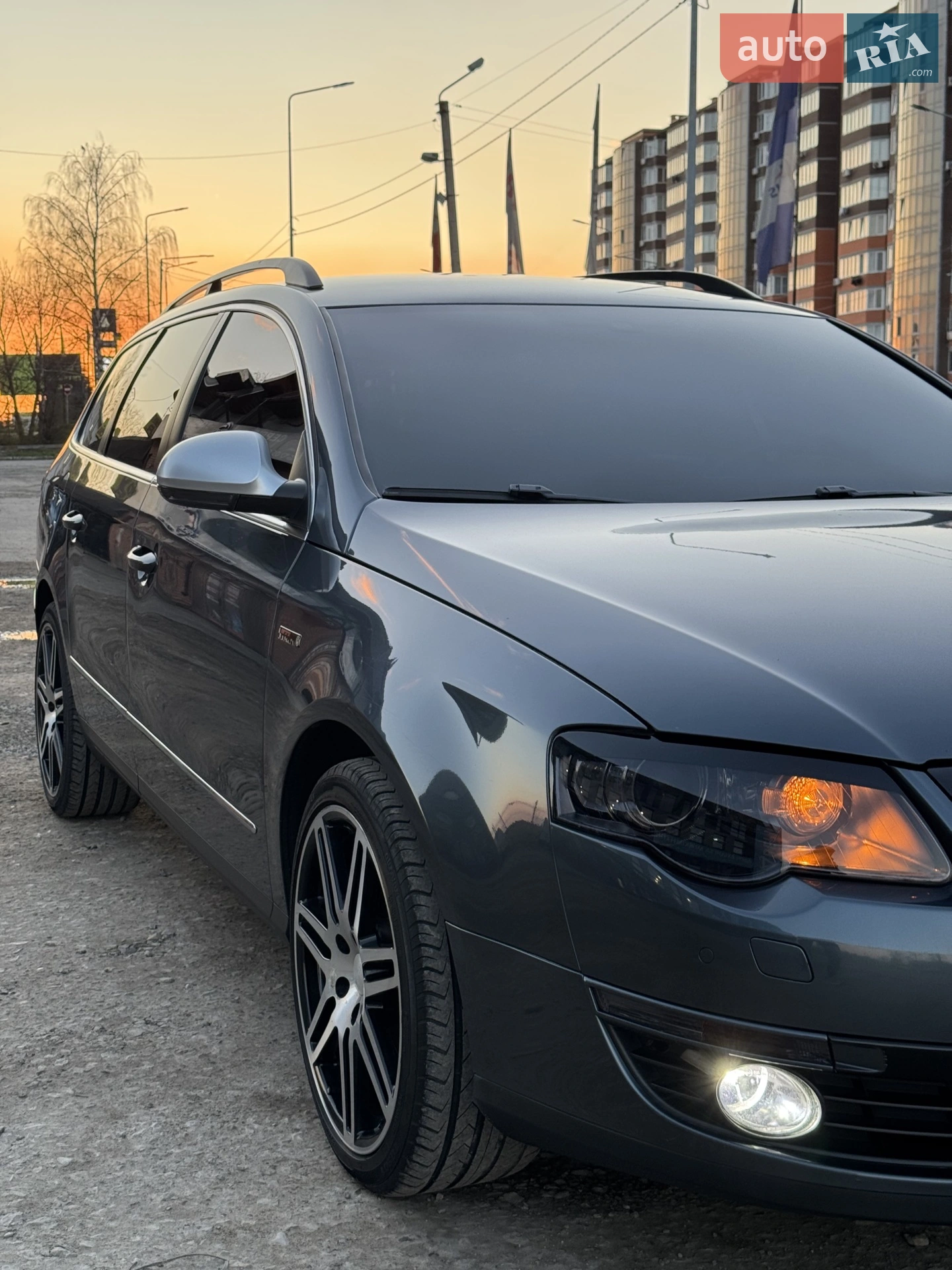 2010 Volkswagen Passat - мініатюра 29