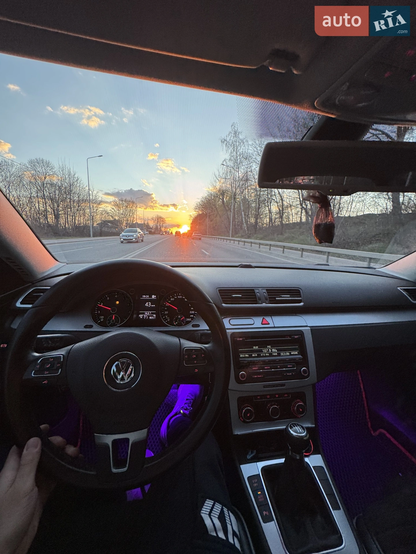 2010 Volkswagen Passat - мініатюра 43