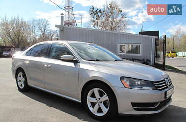 Седан Volkswagen Passat 2012 в 