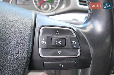 Седан Volkswagen Passat 2012 в 