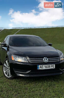 Седан Volkswagen Passat 2013 в 