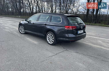 Универсал Volkswagen Passat 2018 в Бродах