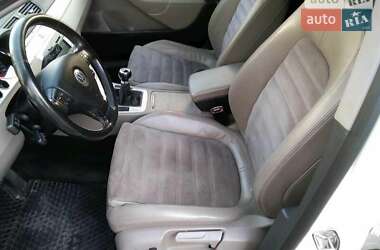Універсал Volkswagen Passat 2008 в 