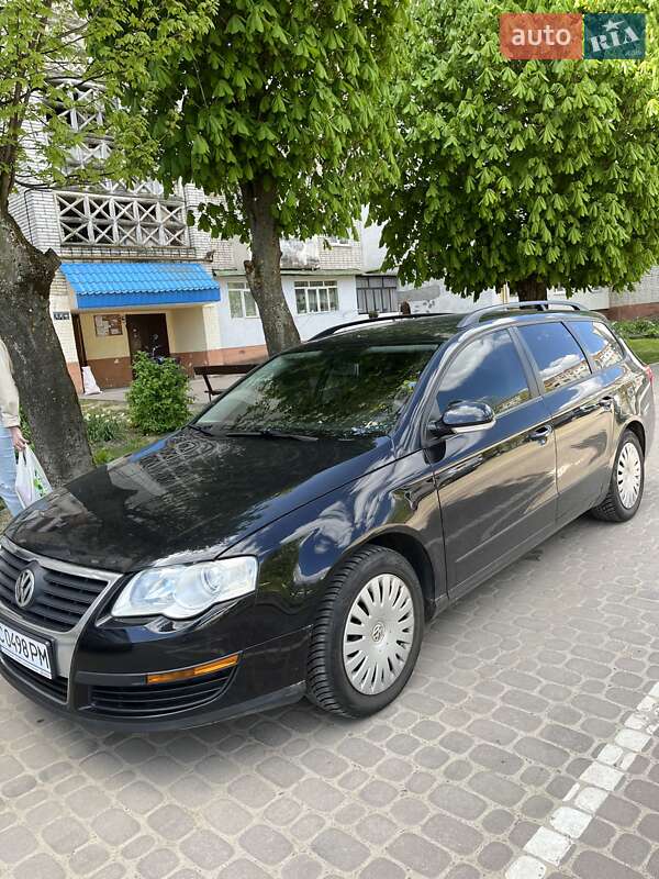 Универсал Volkswagen Passat 2005 в Новояворовске фото 4 Универсал Volkswagen Passat 2005 в Новояворовске