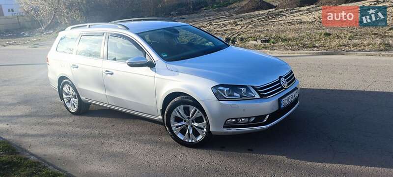 Универсал Volkswagen Passat 2013 в Львове фото 6 Универсал Volkswagen Passat 2013 в Львове