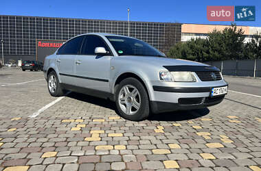 Седан Volkswagen Passat 1998 в 