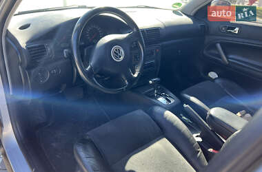 Седан Volkswagen Passat 1998 в 