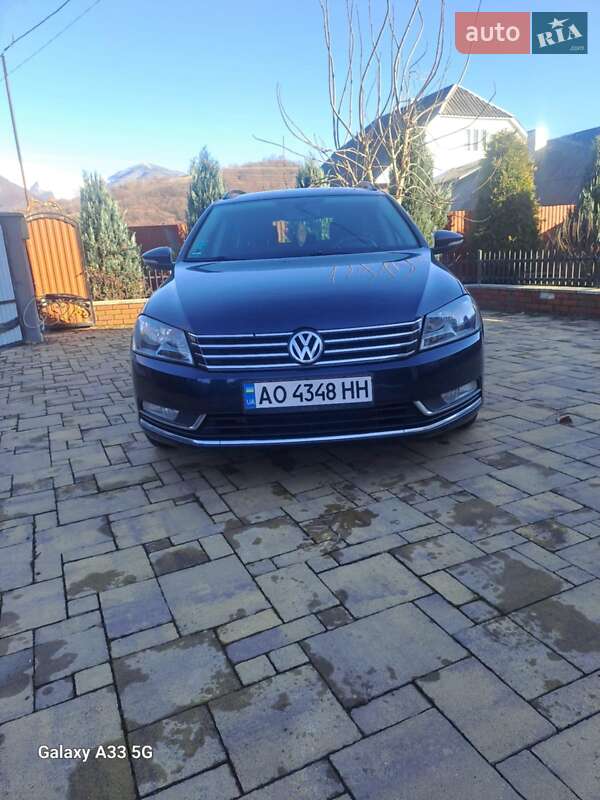 Універсал Volkswagen Passat 2013 в Міжгір'ї