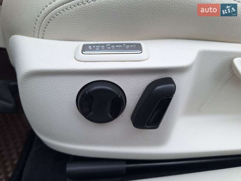 Седан Volkswagen Passat 2017 в Киеве