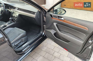 Универсал Volkswagen Passat 2016 в Тернополе