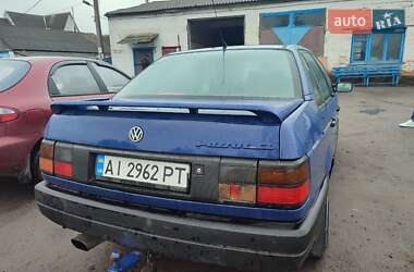 Седан Volkswagen Passat 1988 в 
