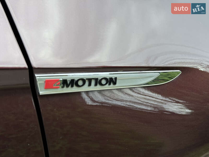 Седан Volkswagen Passat 2015 в Киеве