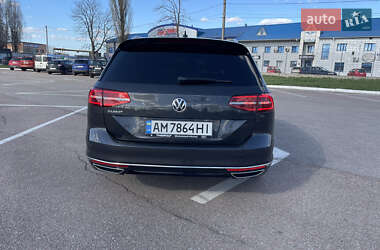 Универсал Volkswagen Passat 2017 в Житомире